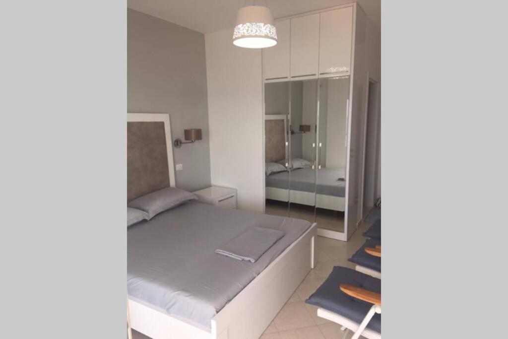Modern Sea View Apartment For A Perfect Holiday Durrës Buitenkant foto